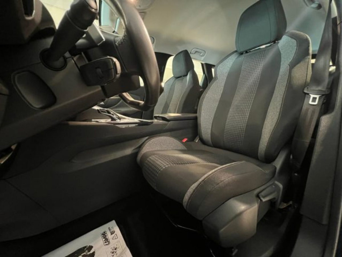 Peugeot 3008 BlueHDi 130 S&S Active (12)