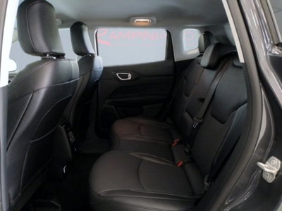 Jeep Compass 1.5 turbo t4 mhev Summit 2wd 130cv dct (18)