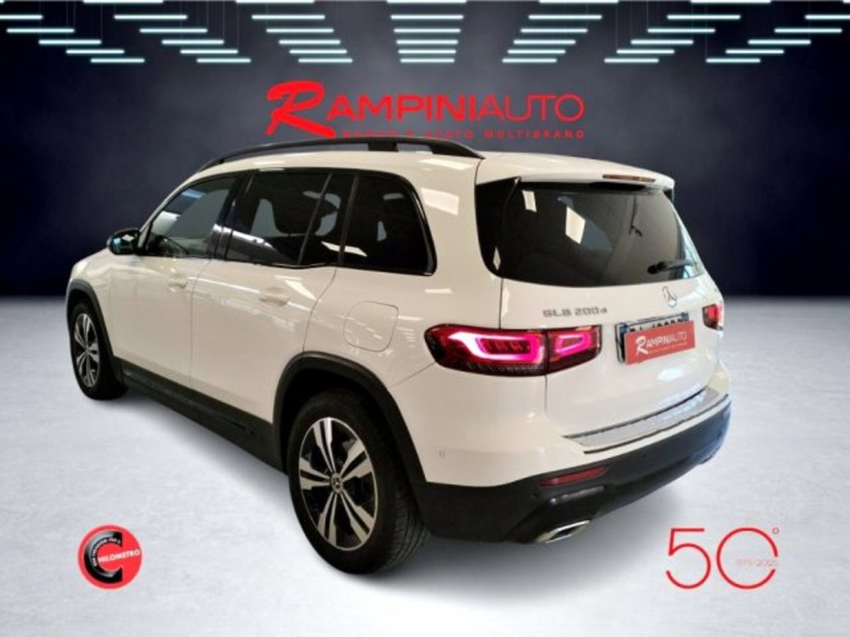 Mercedes-Benz GLB 200 d Automatic 4Matic Sport Plus (11)