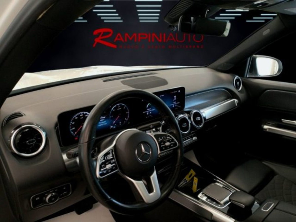 Mercedes-Benz GLB 200 d Automatic 4Matic Sport Plus (15)