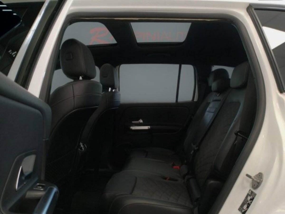 Mercedes-Benz GLB 200 d Automatic 4Matic Sport Plus (18)