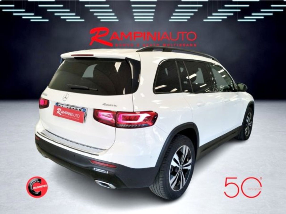 Mercedes-Benz GLB 200 d Automatic 4Matic Sport Plus (9)