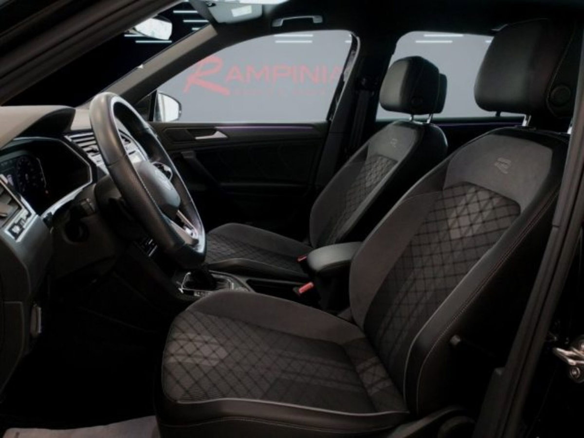 Volkswagen Tiguan 2.0 TDI 150 CV SCR DSG 4MOTION R-Line (16)