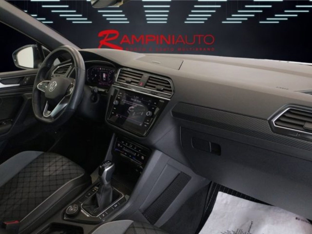 Volkswagen Tiguan 2.0 TDI 150 CV SCR DSG 4MOTION R-Line (20)