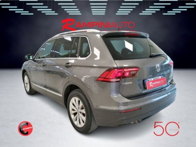 Volkswagen Tiguan 1.6 TDI SCR Business BlueMotion Technology (11)
