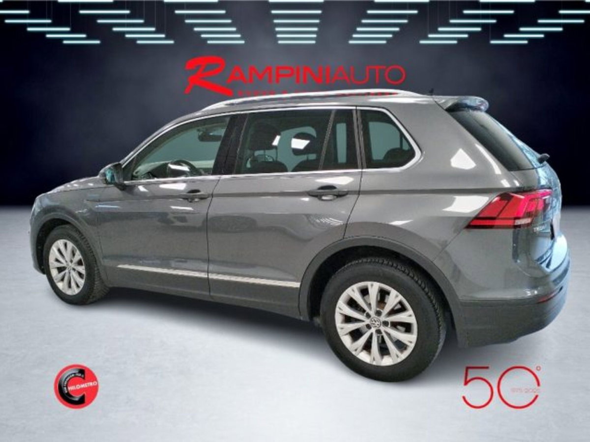 Volkswagen Tiguan 1.6 TDI SCR Business BlueMotion Technology (12)