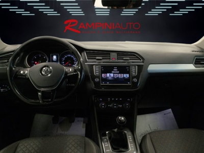 Volkswagen Tiguan 1.6 TDI SCR Business BlueMotion Technology (14)