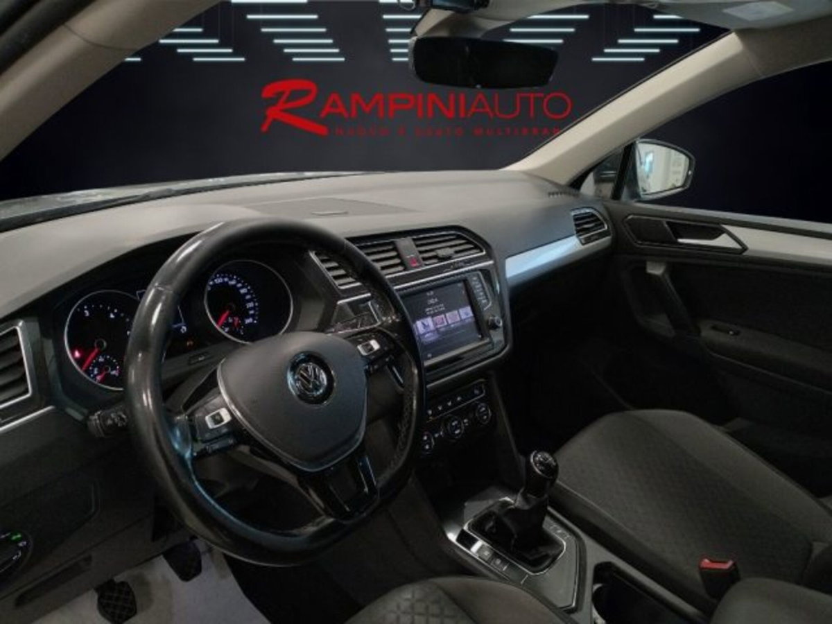 Volkswagen Tiguan 1.6 TDI SCR Business BlueMotion Technology (15)