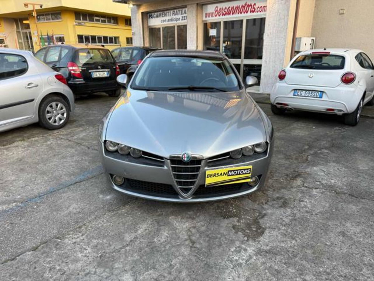 Alfa Romeo 159 SportWagon 1.9 JTDm 150CV Sportwagon Distinctive Q-Tronic (8)