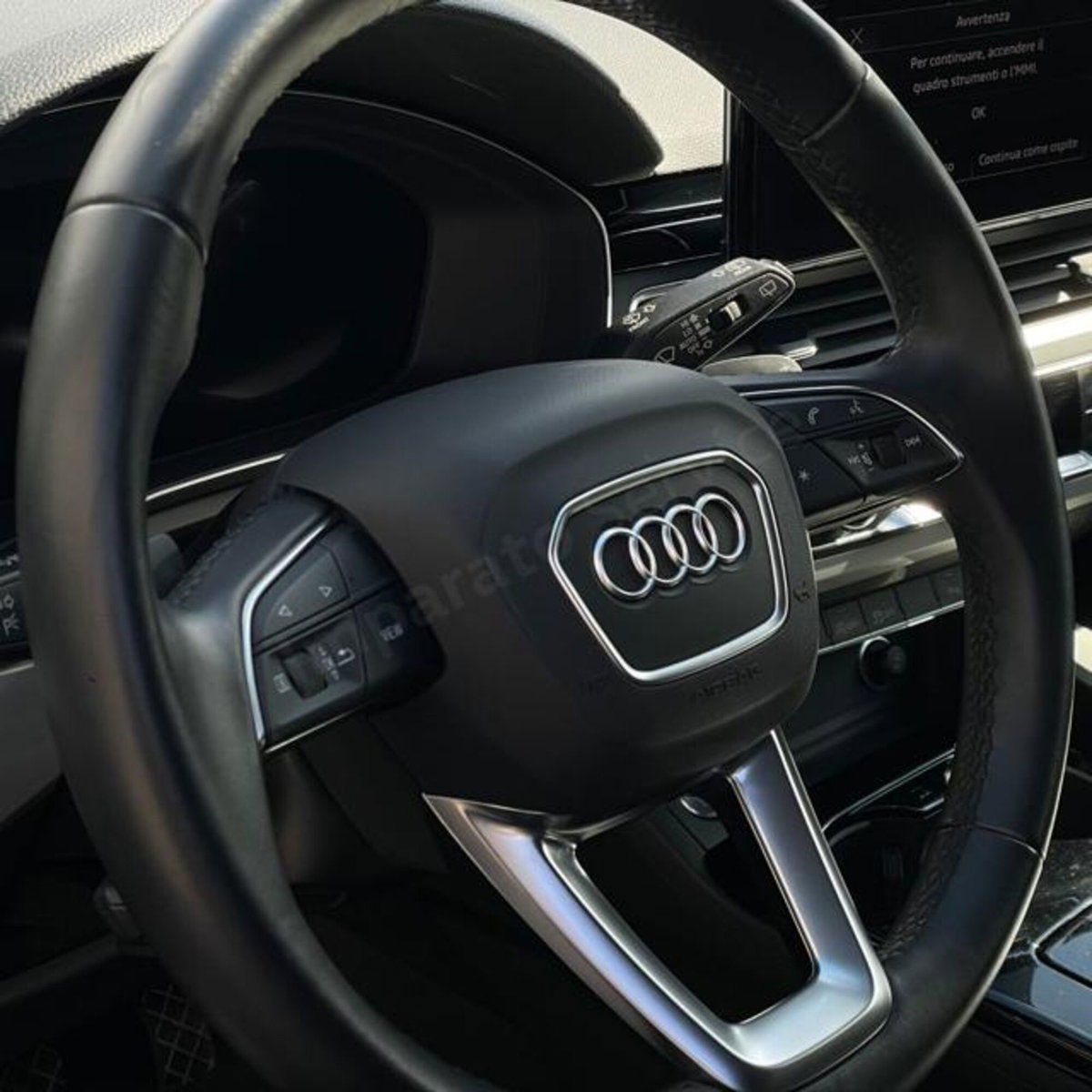 Audi A4 Avant 30 TDI/136 CV S tronic S line edition (16)