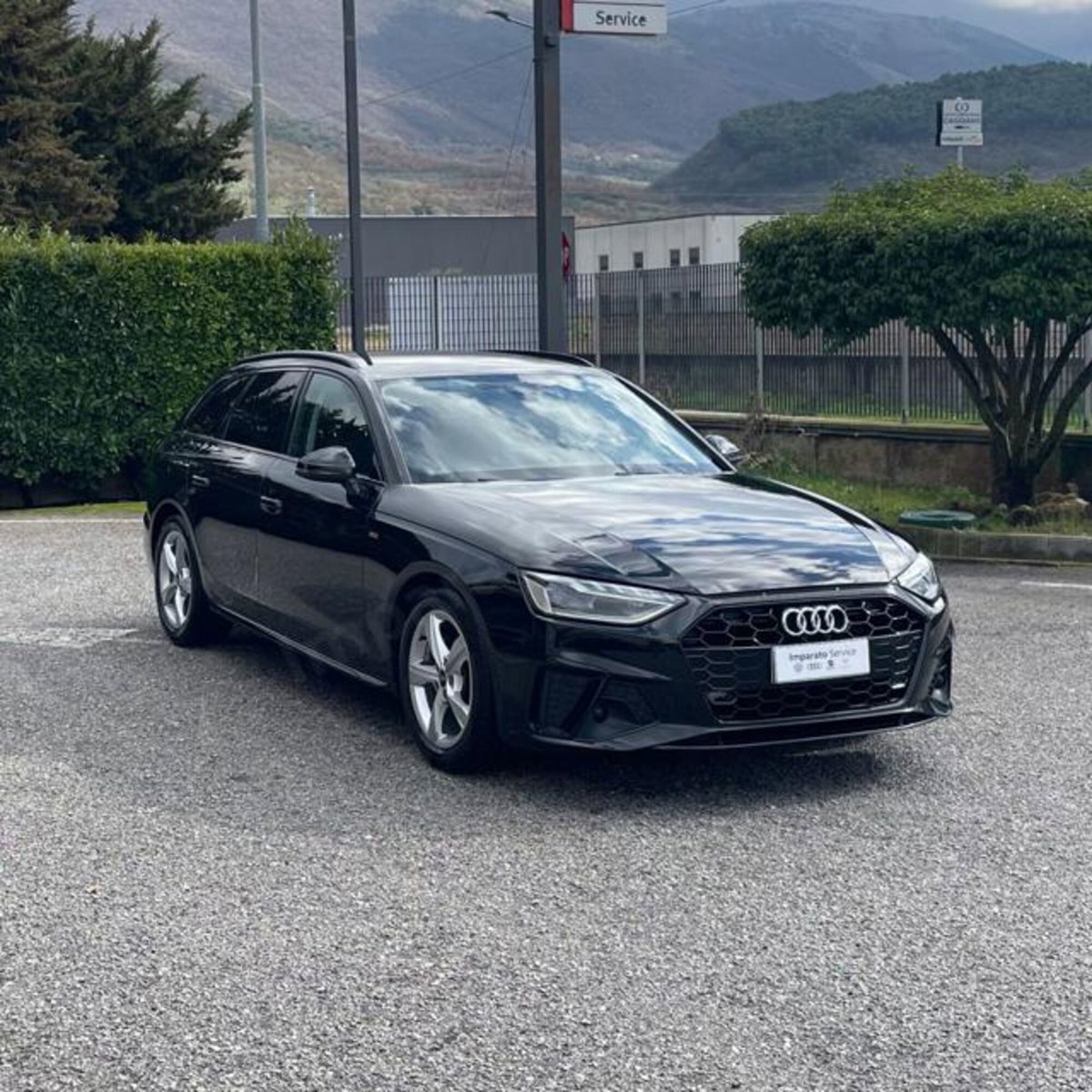 Audi A4 Avant 30 TDI/136 CV S tronic S line edition (4)