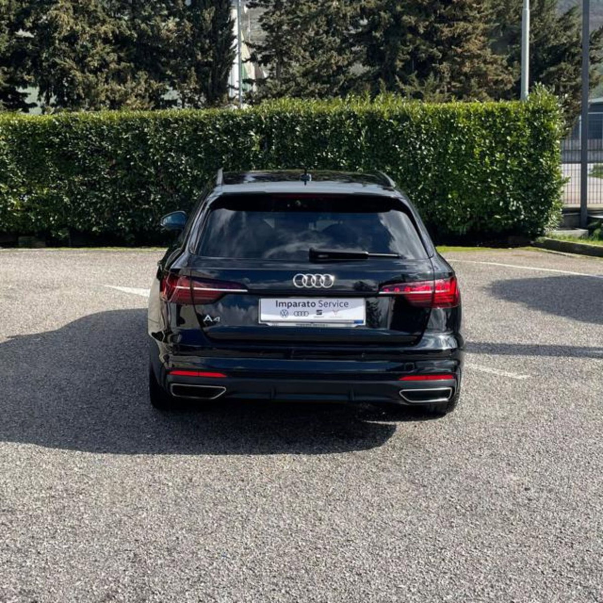 Audi A4 Avant 30 TDI/136 CV S tronic S line edition (5)