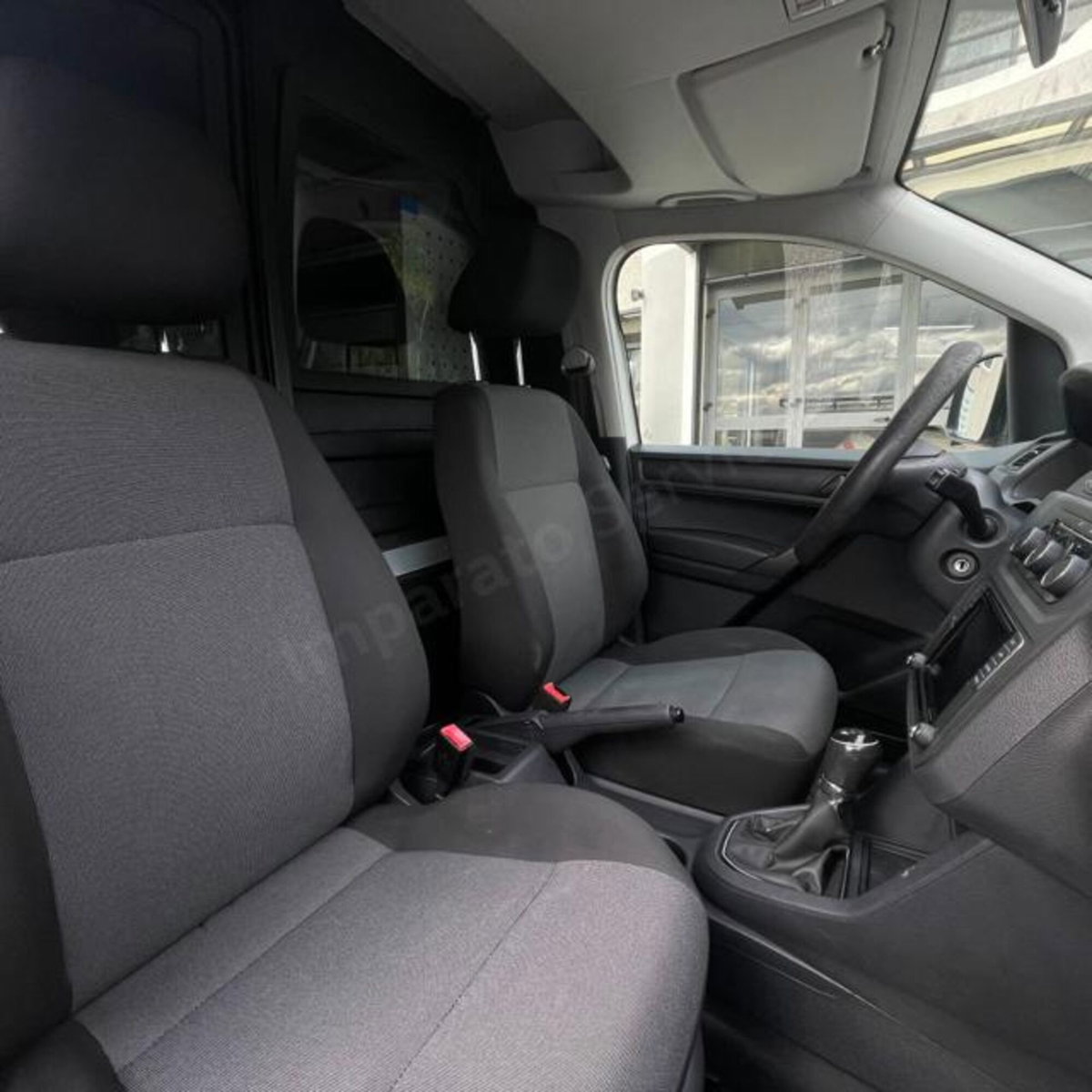 Volkswagen Veicoli Commerciali Caddy 2.0 TDI 122 CV 4MOTION Kombi (18)