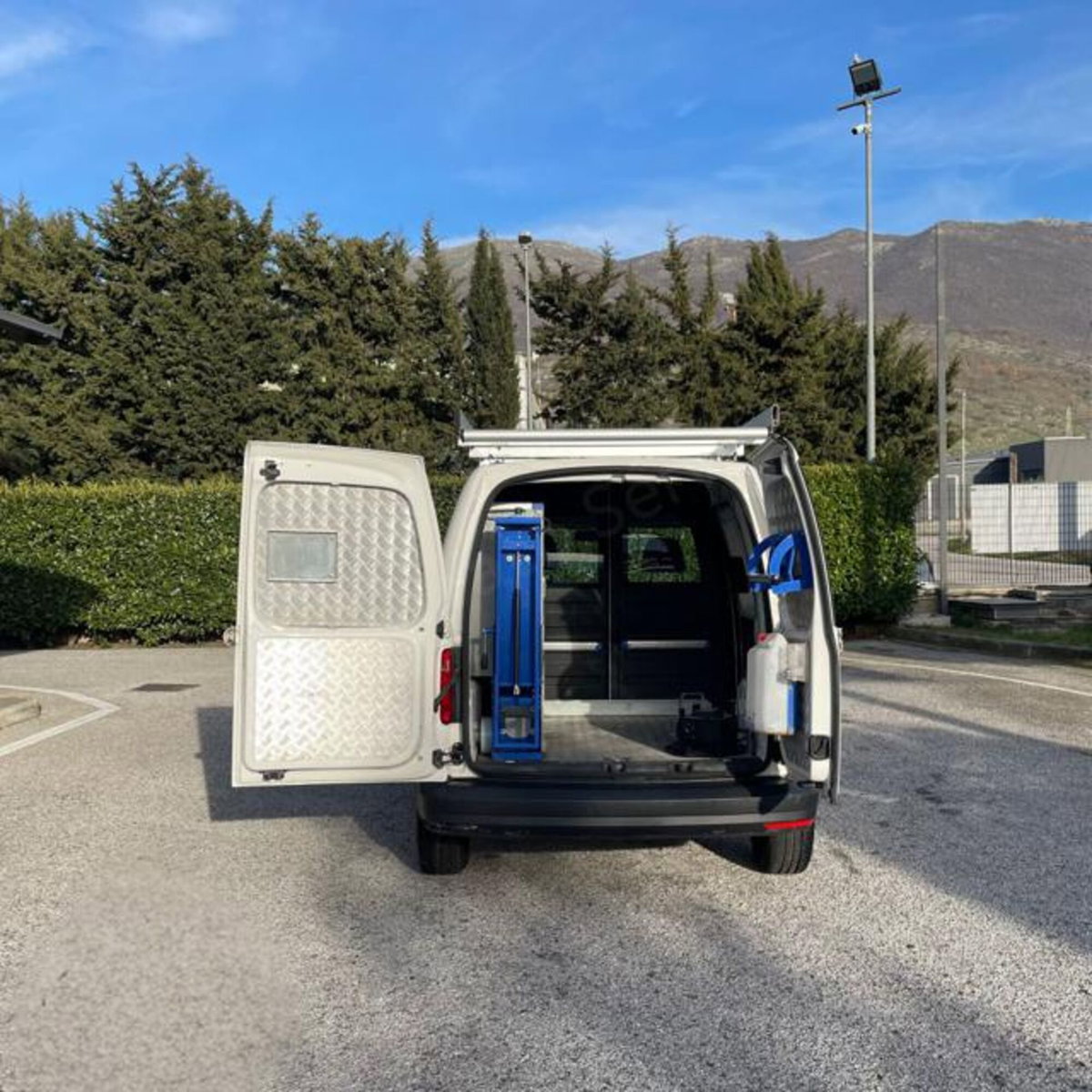 Volkswagen Veicoli Commerciali Caddy 2.0 TDI 122 CV 4MOTION Kombi (8)