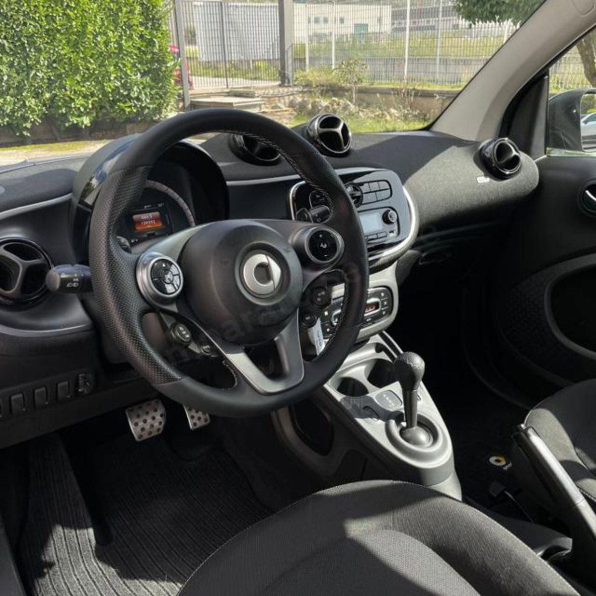 smart Fortwo 70 1.0 twinamic Urban (9)