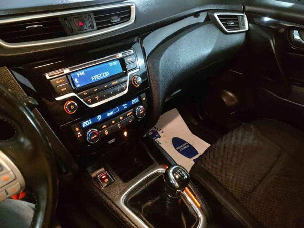 Nissan Qashqai 1.2 DIG-T 360 (10)