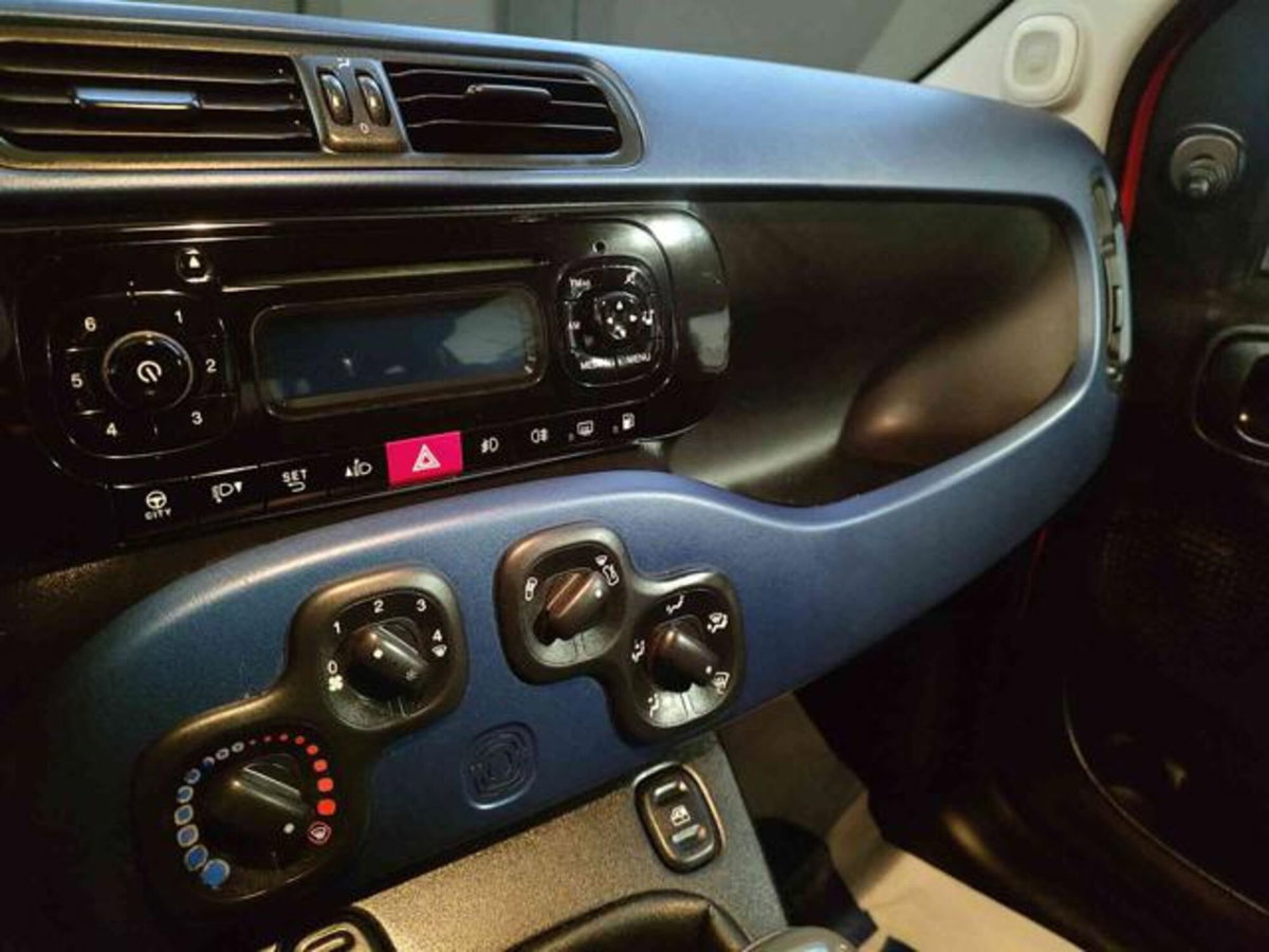 Fiat Panda 0.9 TwinAir Turbo Natural Power Lounge (8)