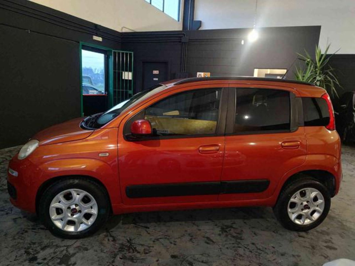 Fiat Panda 0.9 TwinAir Turbo Natural Power Lounge (2)