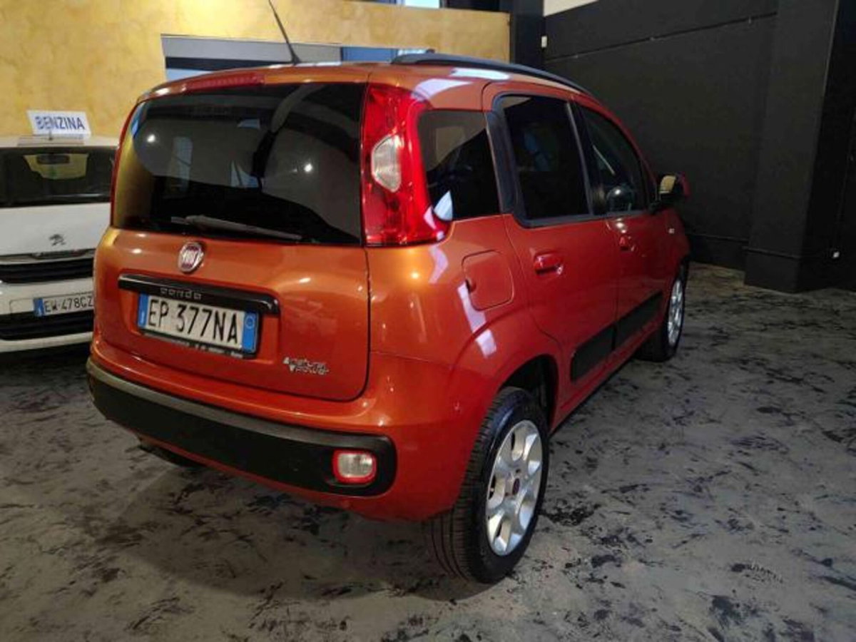 Fiat Panda 0.9 TwinAir Turbo Natural Power Lounge (5)