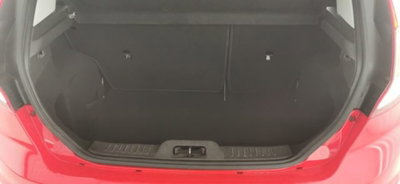 Ford Fiesta 1.5 TDCi 75CV 5 porte (16)