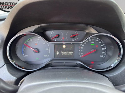 Opel Grandland X 1.6 Hybrid4 Plug-in aut. AWD (11)