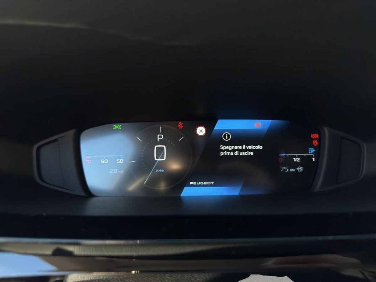 Peugeot 308 SW 1.2 hybrid Allure 136cv e-dcs 6 (11)