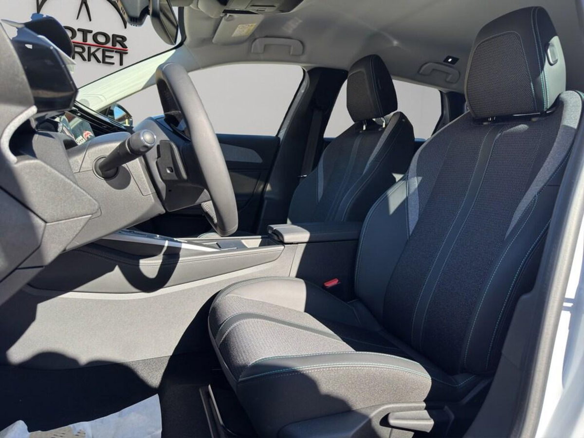 Peugeot 308 SW 1.2 hybrid Allure 136cv e-dcs 6 (15)