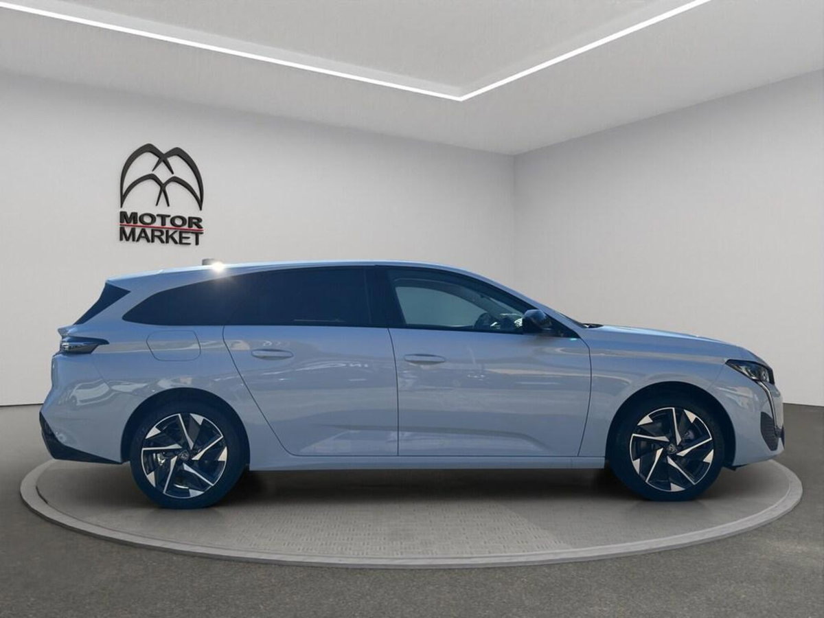 Peugeot 308 SW 1.2 hybrid Allure 136cv e-dcs 6 (4)