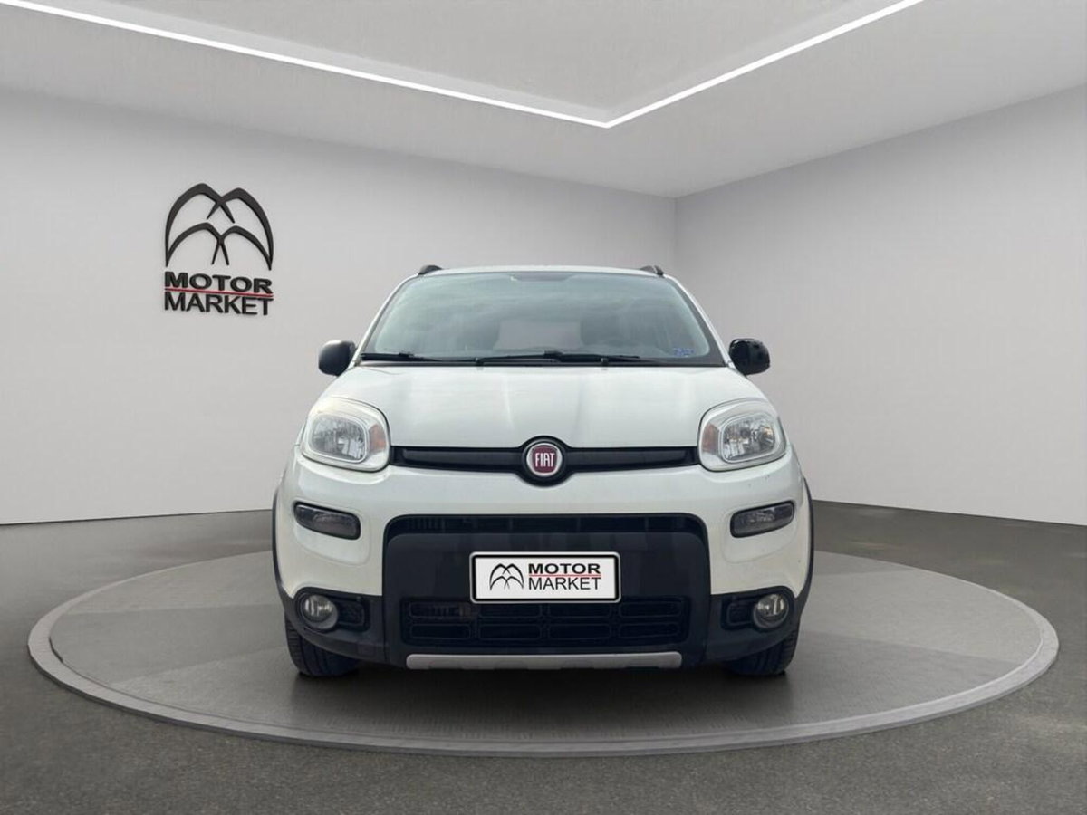 Fiat Panda 1.3 MJT 95 CV S&S 4x4 (2)