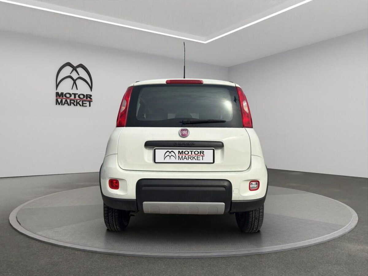 Fiat Panda 1.3 MJT 95 CV S&S 4x4 (6)