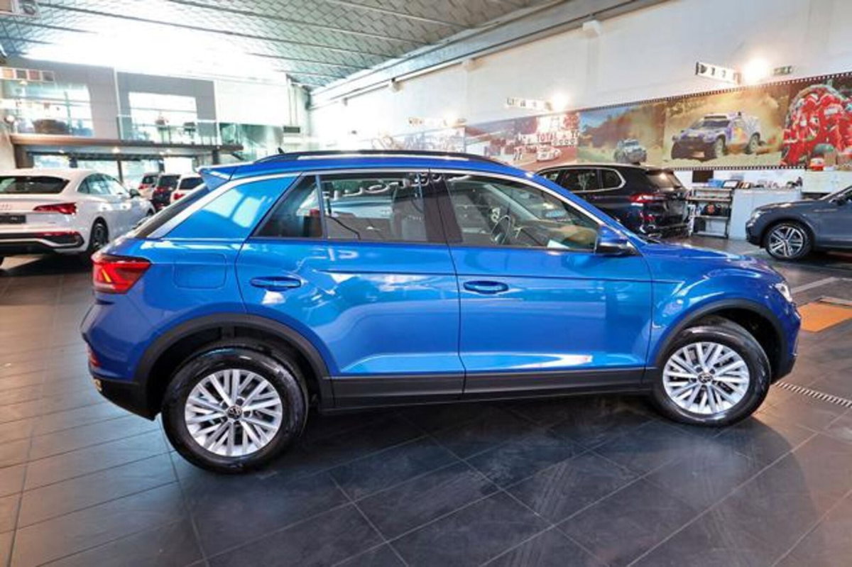 Volkswagen T-Roc 2.0 tdi Life 150cv dsg (10)