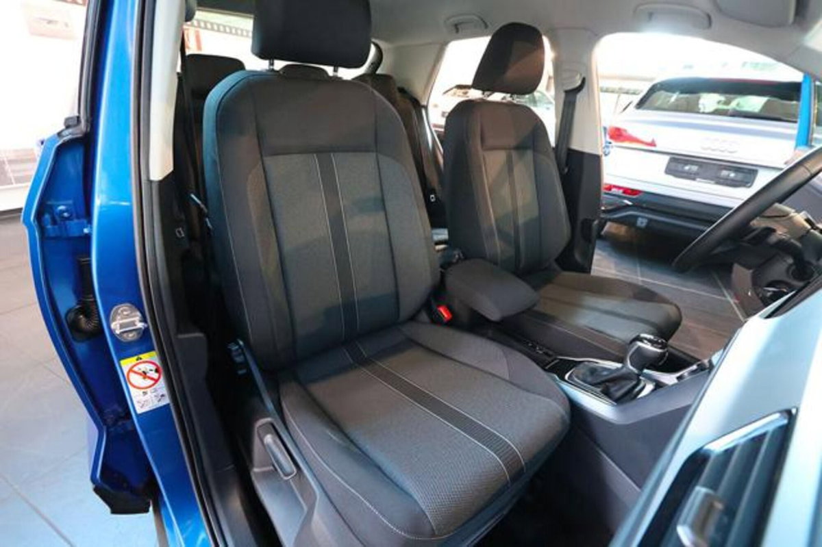 Volkswagen T-Roc 2.0 tdi Life 150cv dsg (16)