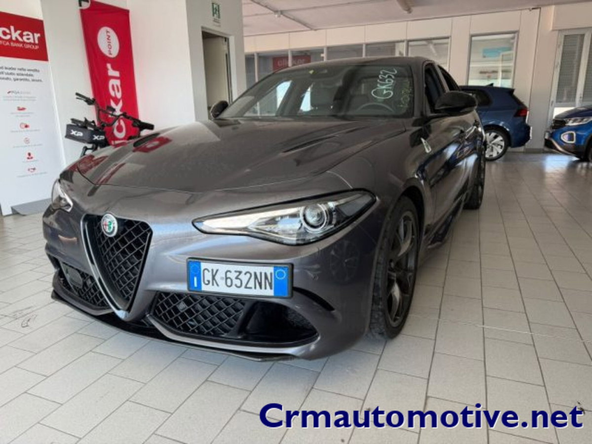 Alfa Romeo Giulia 2.9 T V6 AT8 Quadrifoglio (3)