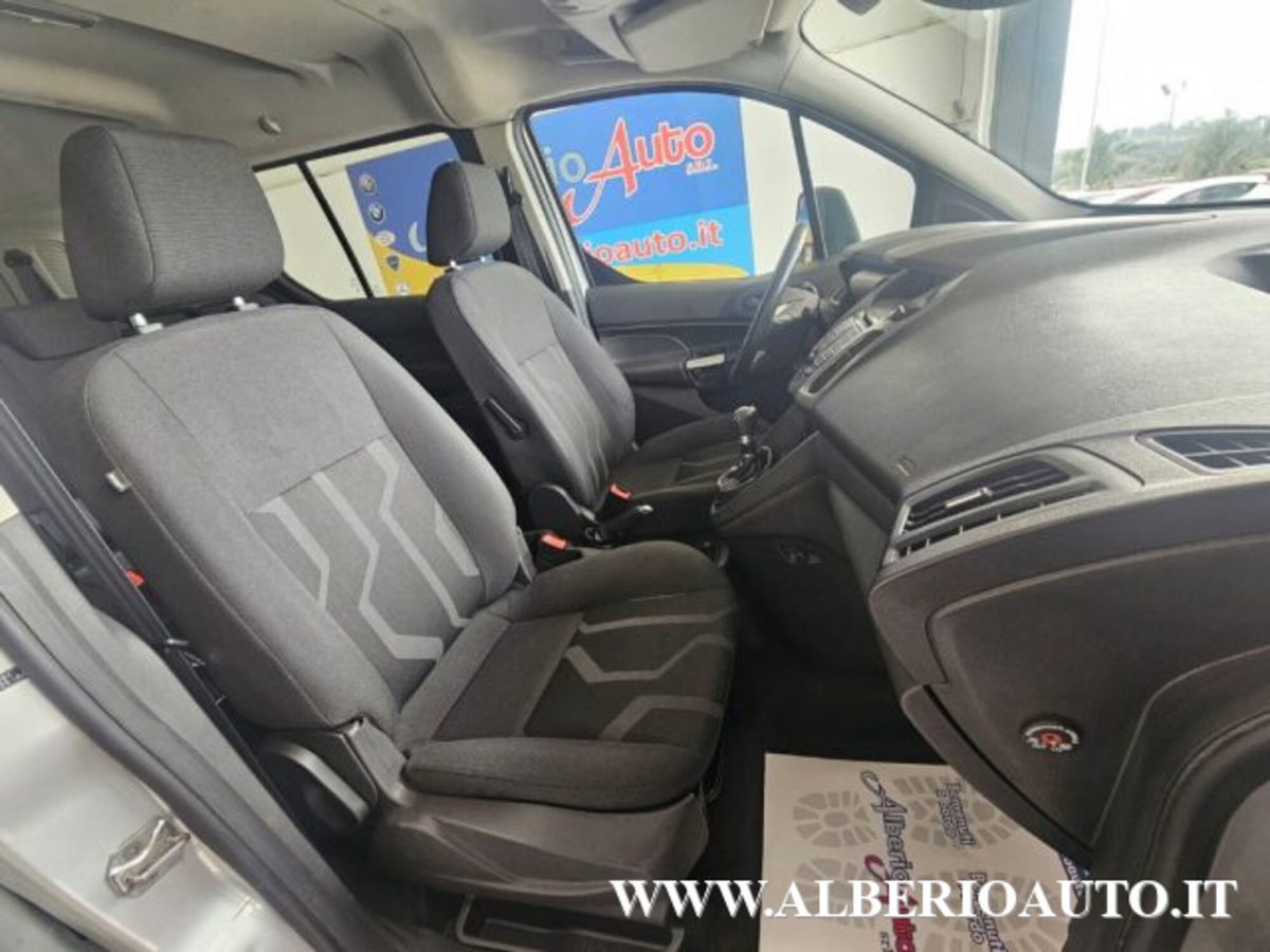 Ford Tourneo Connect 7 1.6 TDCi 115 CV (10)