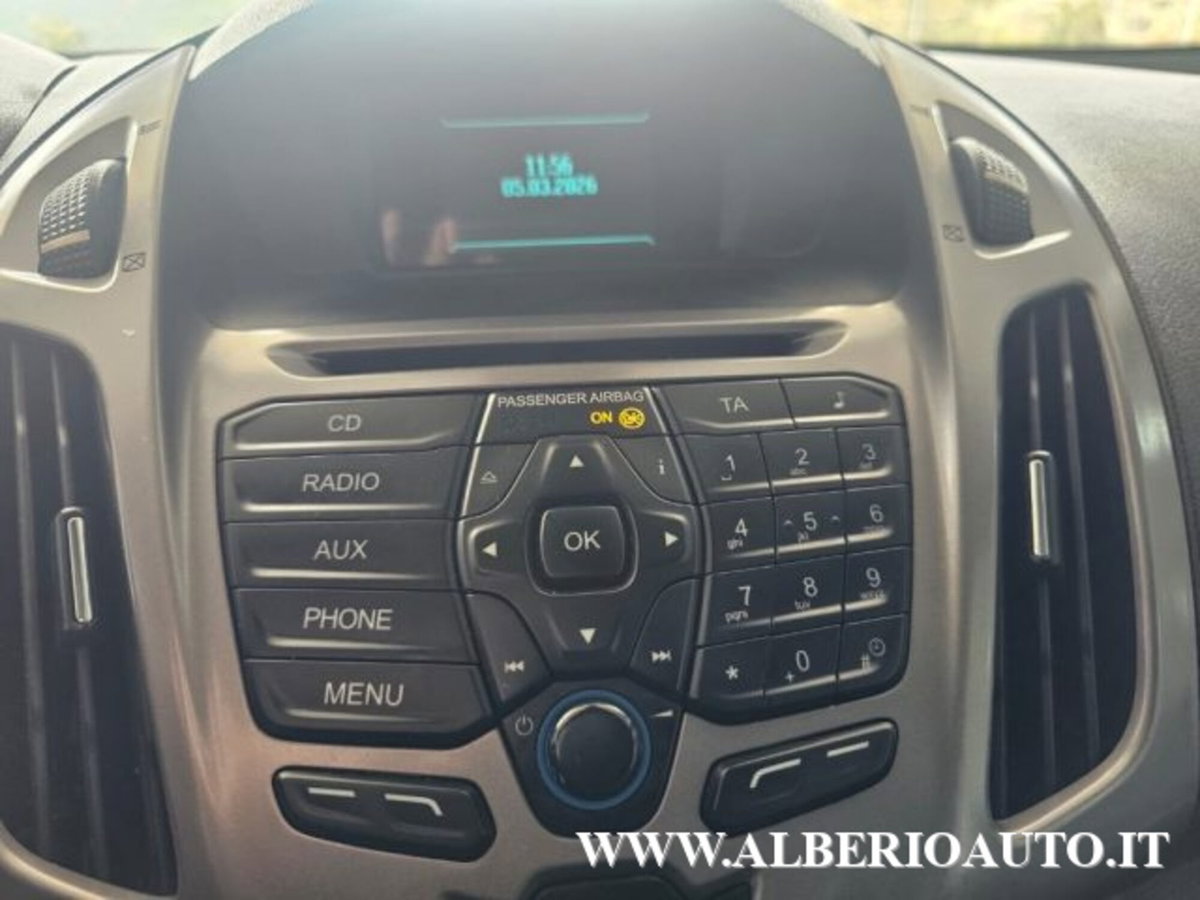 Ford Tourneo Connect 7 1.6 TDCi 115 CV (19)