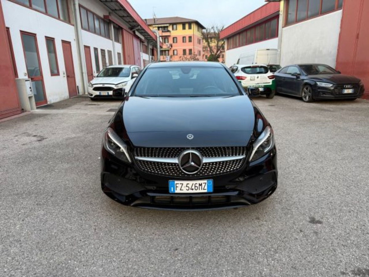 Mercedes-Benz Classe A 180 d Premium (2)