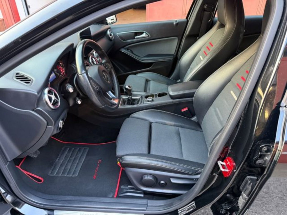 Mercedes-Benz Classe A 180 d Premium (6)
