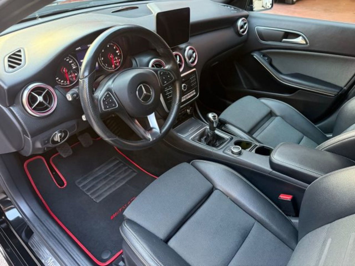 Mercedes-Benz Classe A 180 d Premium (7)