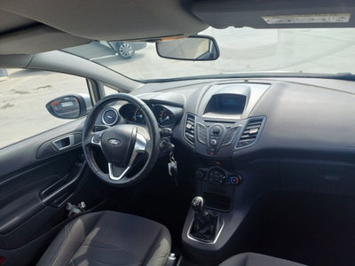 Ford Fiesta 1.5 TDCi 75CV 5 porte Titanium (15)