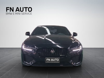 Jaguar XE 2.0 D 204 CV AWD aut. Black Edition (2)
