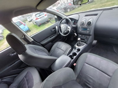 Nissan Qashqai 1.5 dCi DPF Tekna (18)
