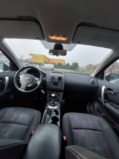 Nissan Qashqai 1.5 dCi DPF Tekna (7)