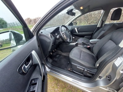 Nissan Qashqai 1.5 dCi DPF Tekna (8)