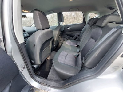 Nissan Qashqai 1.5 dCi DPF Tekna (9)