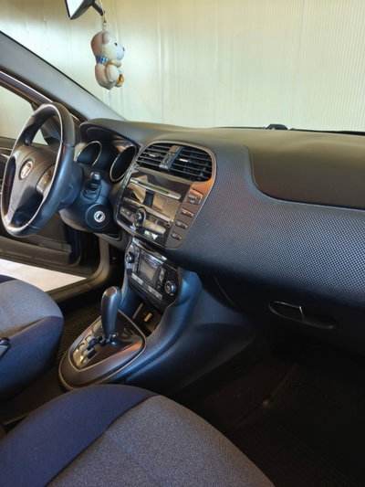 Fiat Bravo 1.6 MJT 120 CV DPF Dualogic Dynamic (19)