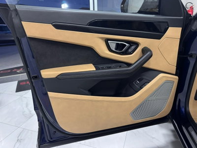 Lamborghini Urus 4.0 (19)