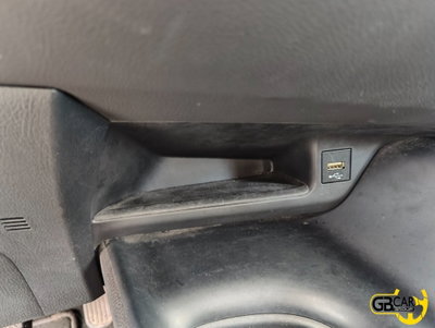 Toyota Toyota C-HR 1.8 Hybrid E-CVT Trend (13)