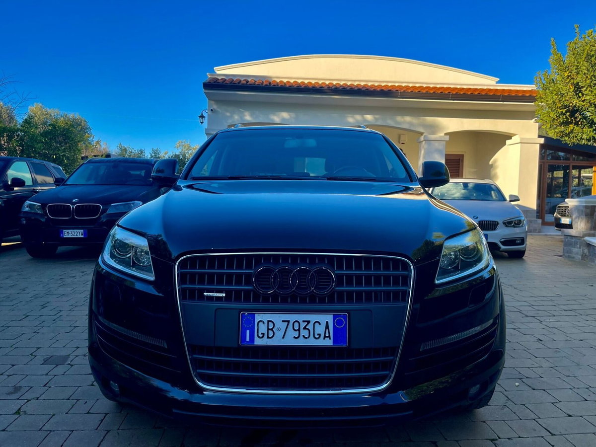 Audi Q7 3.0 V6 TDI 240 CV quattro tiptronic Advanced Plus