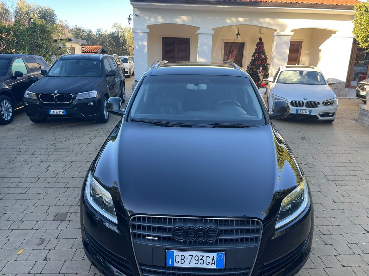 Audi Q7 3.0 V6 TDI 240 CV quattro tiptronic Advanced Plus (12)