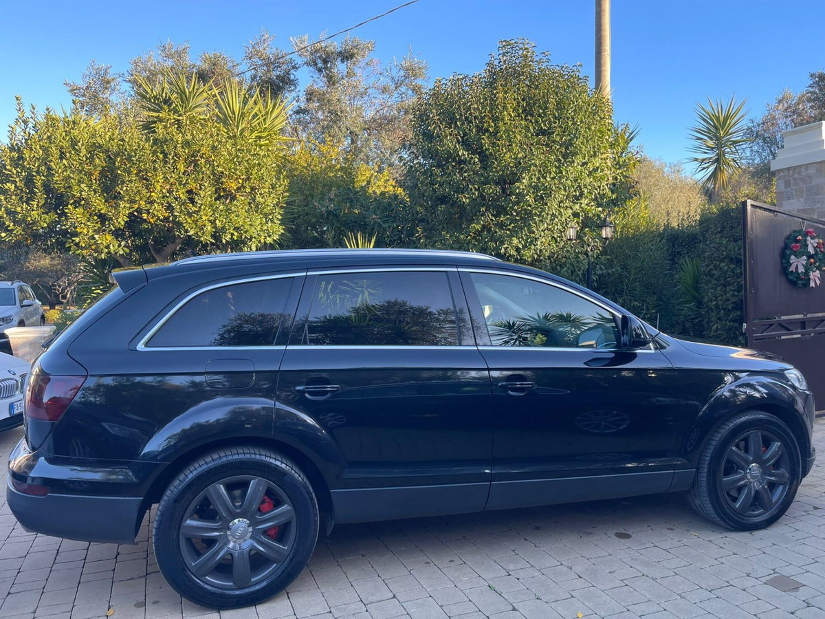 Audi Q7 3.0 V6 TDI 240 CV quattro tiptronic Advanced Plus (5)